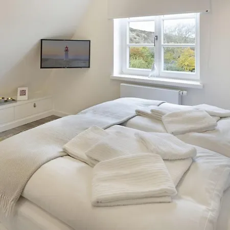 Tohuus Semesterbostad List