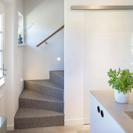 Tohuus Semesterbostad