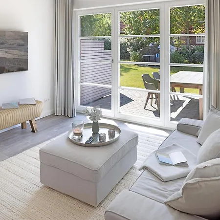 Tohuus Semesterbostad List